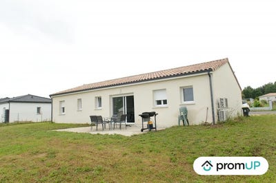 /international/fr/la-roche-chalais-aquitaine-310103177135/