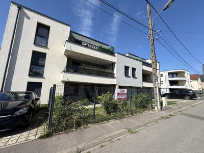 /international/fr/hettange-grande-lorraine-310101472193/?lang=en