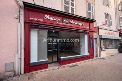 /international/fr/lons-le-saunier-franche-comte-310104866117/
