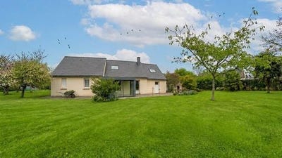 /international/fr/auray-brittany-310103751045/