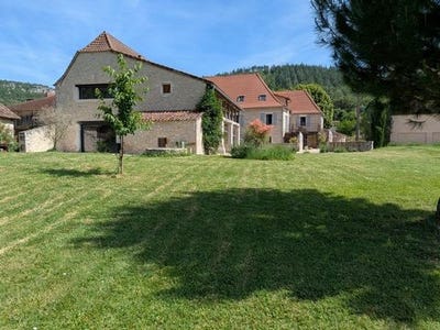/international/fr/tour-de-faure-midi-pyrenees-310108404956/