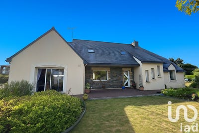/international/fr/lanvollon-brittany-310101848141/