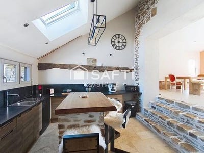 /international/fr/tresboeuf-brittany-310098766231/
