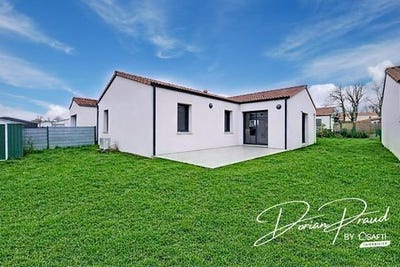 /international/fr/la-garnache-pays-de-la-loire-310104843578/