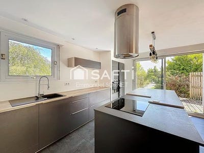 /international/fr/locmaria-plouzane-brittany-310107473224/