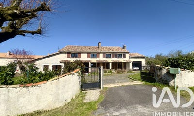 /international/fr/romagne-charente-310106743372/
