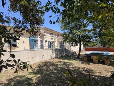 /international/fr/saint-saturnin-les-apt-provence-alpes-cote-d-azur-310108603014/