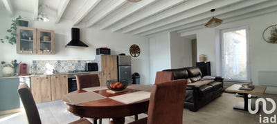 /international/fr/marsais-sainte-radegonde-pays-de-la-loire-310097319990/