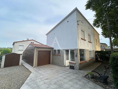 /international/fr/limoux-languedoc-roussillon-310104466264/