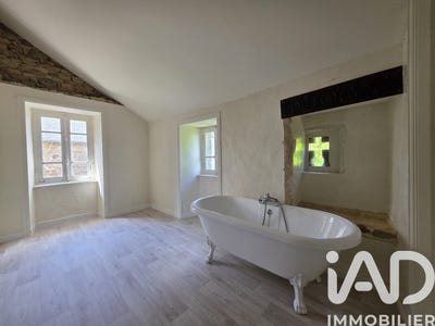 /international/fr/moncontour-brittany-310108038348/