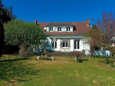 /international/fr/lucon-pays-de-la-loire-310099285245/?lang=zh-tw