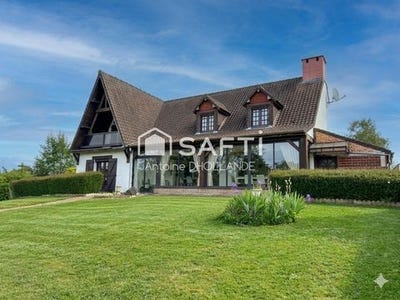 /international/fr/roisel-picardie-310107791531/