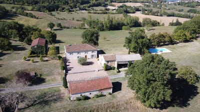 /international/fr/castelnau-de-montmiral-midi-pyrenees-310119972897/