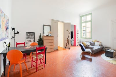 /international/fr/villeneuve-les-beziers-languedoc-roussillon-310108595833/