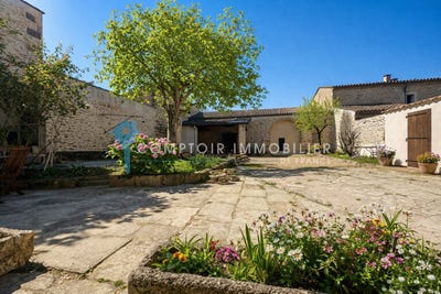 /international/fr/vergeze-languedoc-roussillon-310107070089/