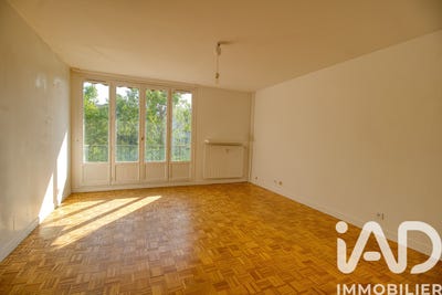 /international/fr/compiegne-picardie-310108370382/
