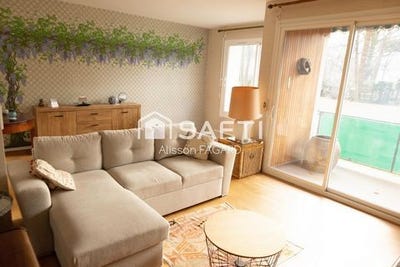 /international/fr/chantilly-picardie-310105791651/