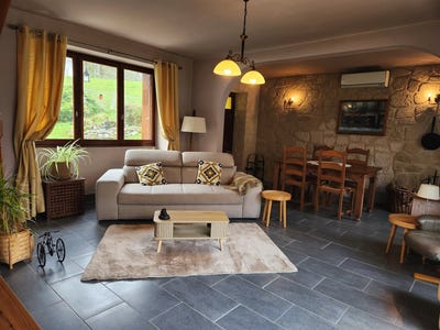 /international/fr/oradour-saint-genest-limousin-310105915896/