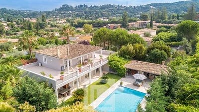 /international/fr/mougins-provence-alpes-cote-d-azur-310108433332/
