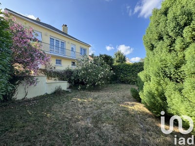 /international/fr/orvault-pays-de-la-loire-310100785534/