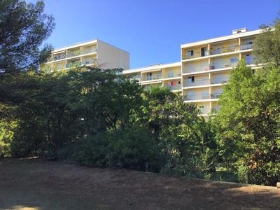 /international/fr/martigues-martigues-provence-alpes-cote-d-azur-310098792581/