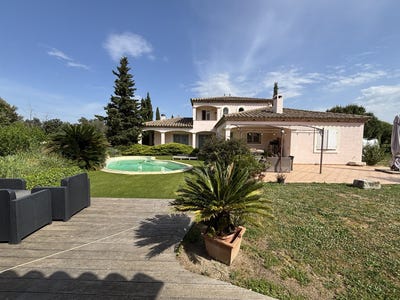 /international/fr/maureillas-las-illas-languedoc-roussillon-310108928745/