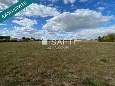 /international/fr/blanzac-les-matha-charente-310099971591/