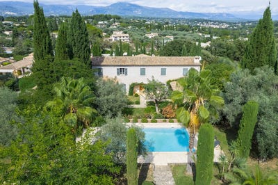 /international/fr/valbonne-hh-15651316-valbonne-provence-alpes-cote-d-azur-310100959451/?lang=en