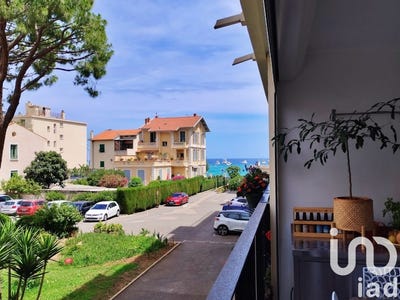 /international/fr/roquebrune-cap-martin-provence-alpes-cote-d-azur-120093706124/