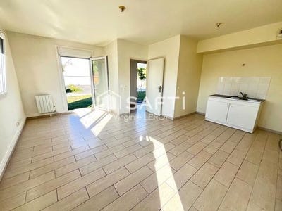 /international/fr/lacroix-saint-ouen-picardie-310100636859/