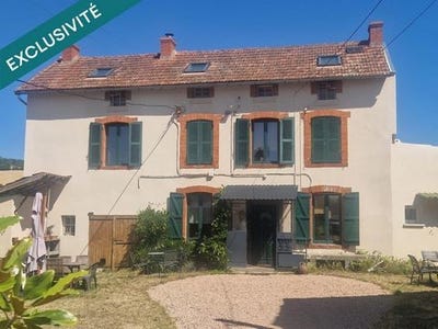 /international/fr/marcillat-auvergne-310100661079/