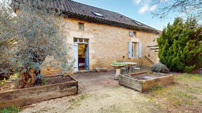 /international/fr/villefranche-du-perigord-aquitaine-310106626768/