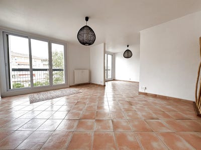 /international/fr/saint-raphael-provence-alpes-cote-d-azur-310101187264/?lang=en