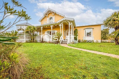 /international/fr/chatelaillon-plage-charente-310108465843/