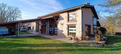 /international/fr/orleat-auvergne-310105266195/