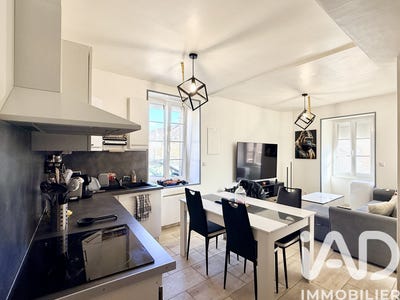 /international/fr/la-chapelle-sur-oreuse-burgundy-310107492908/
