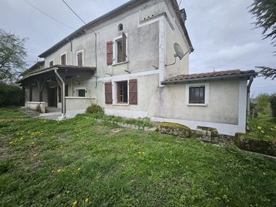 /international/fr/lusignac-aquitaine-310106463691/