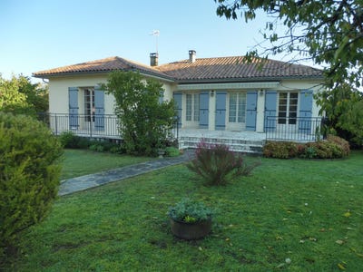/international/fr/riberac-aquitaine-120096561399/