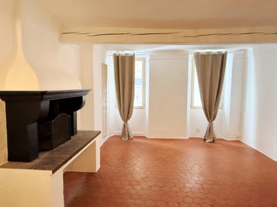 /international/fr/montauroux-provence-alpes-cote-d-azur-310109146926/