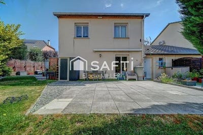 /international/fr/maizieres-lorraine-310109049558/
