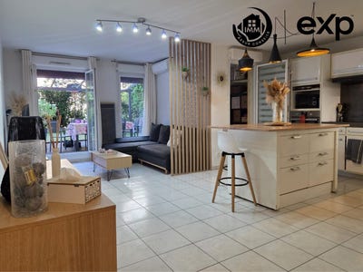 /international/fr/vaulx-en-velin-rhone-310108839591/