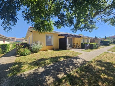 /international/fr/trebes-languedoc-roussillon-310108594986/
