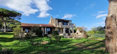 /international/fr/calcatoggio-corsica-310107046485/