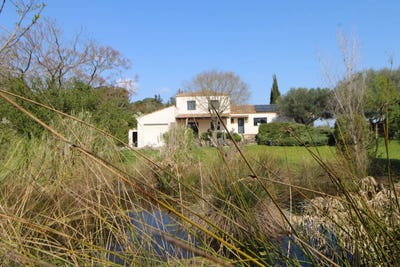 /international/fr/montagnac-auvergne-310101885122/