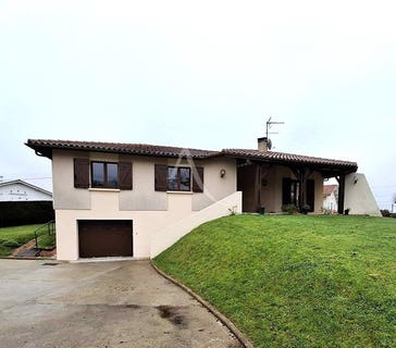 /international/fr/avenue-du-marsan-villeneuve-de-marsan-aquitaine-310108481856/