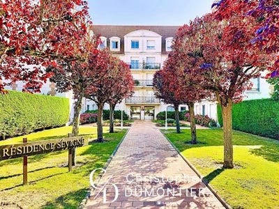 /international/fr/deauville-la-basse-normandie-310100860533/