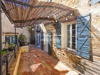 /international/fr/pierrevert-provence-alpes-cote-d-azur-310101110646/