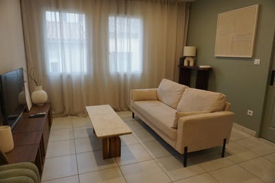 /international/fr/narbonne-languedoc-roussillon-310107888323/