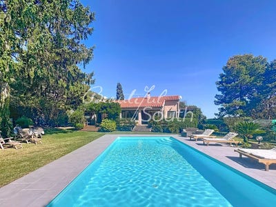 /international/fr/estoher-languedoc-roussillon-310102316108/