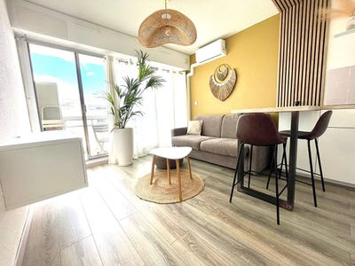 /international/fr/mauguio-languedoc-roussillon-310107886940/